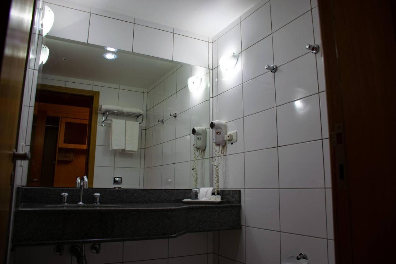 Hotel Exclusivo São José dos Pinhais エクステリア 写真